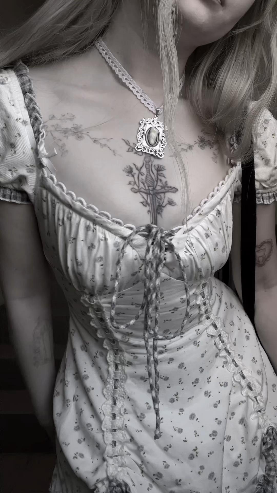 @🗝️🦷༄ 𝔄𝔩𝔦𝔠𝔢