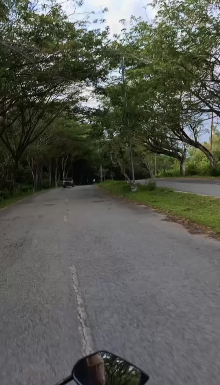 @Dari Kontak Anda