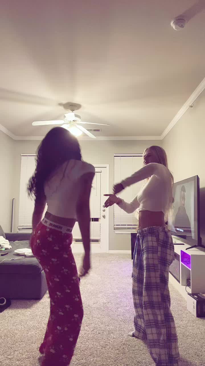 @lexi j