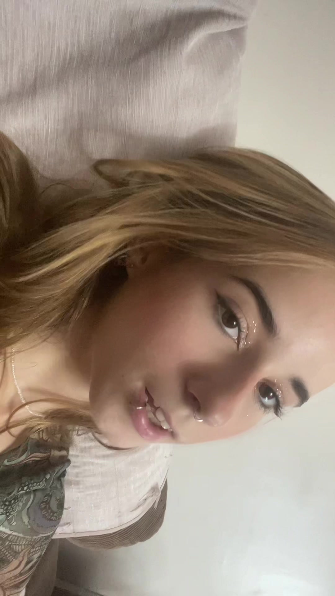 @💋