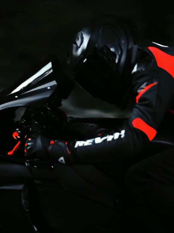 @🤳🏼فييــــــــصااااااااال🏍️)