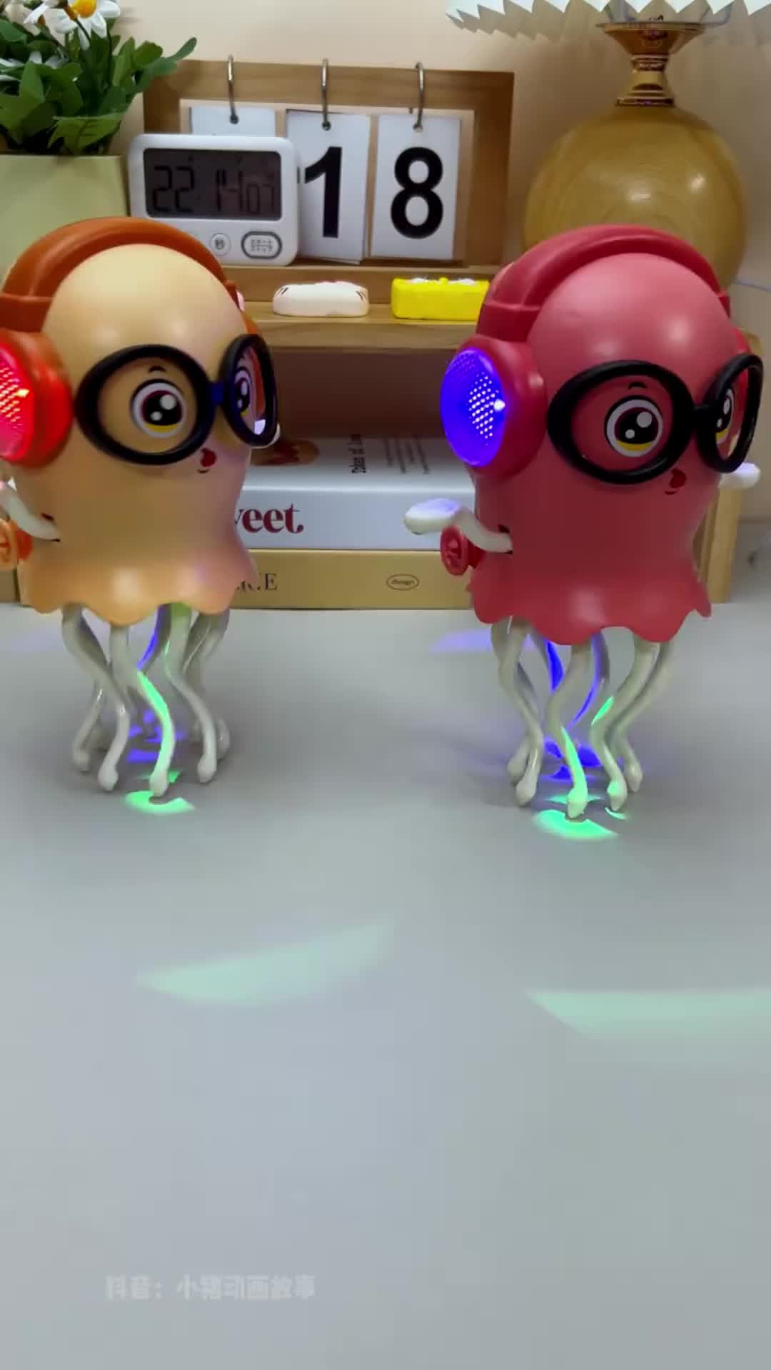 @TinnyDuckTV