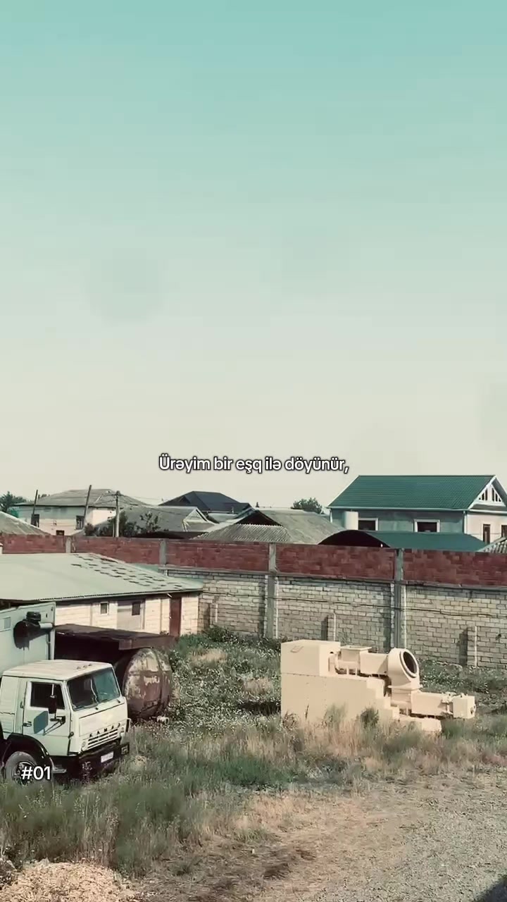 @𝟎𝟏