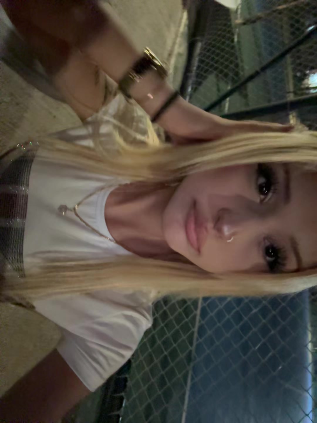 @Redbullul