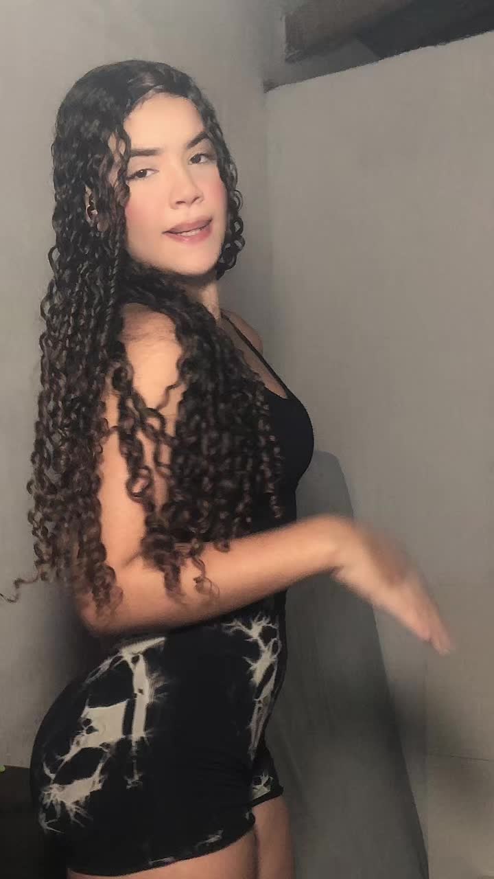 @thaynalais48