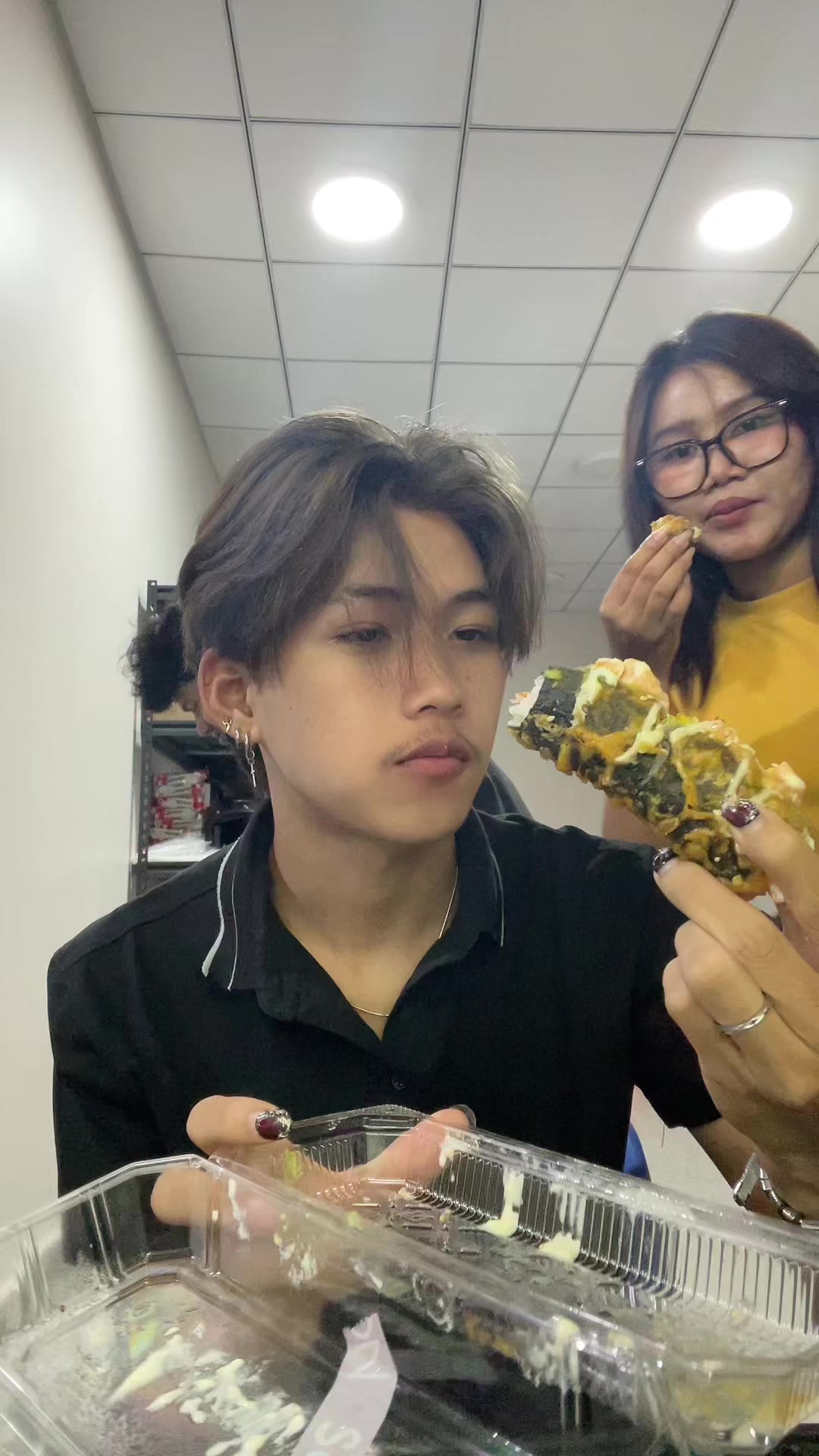 @Herp Ravy 🇰🇭/🇻🇳