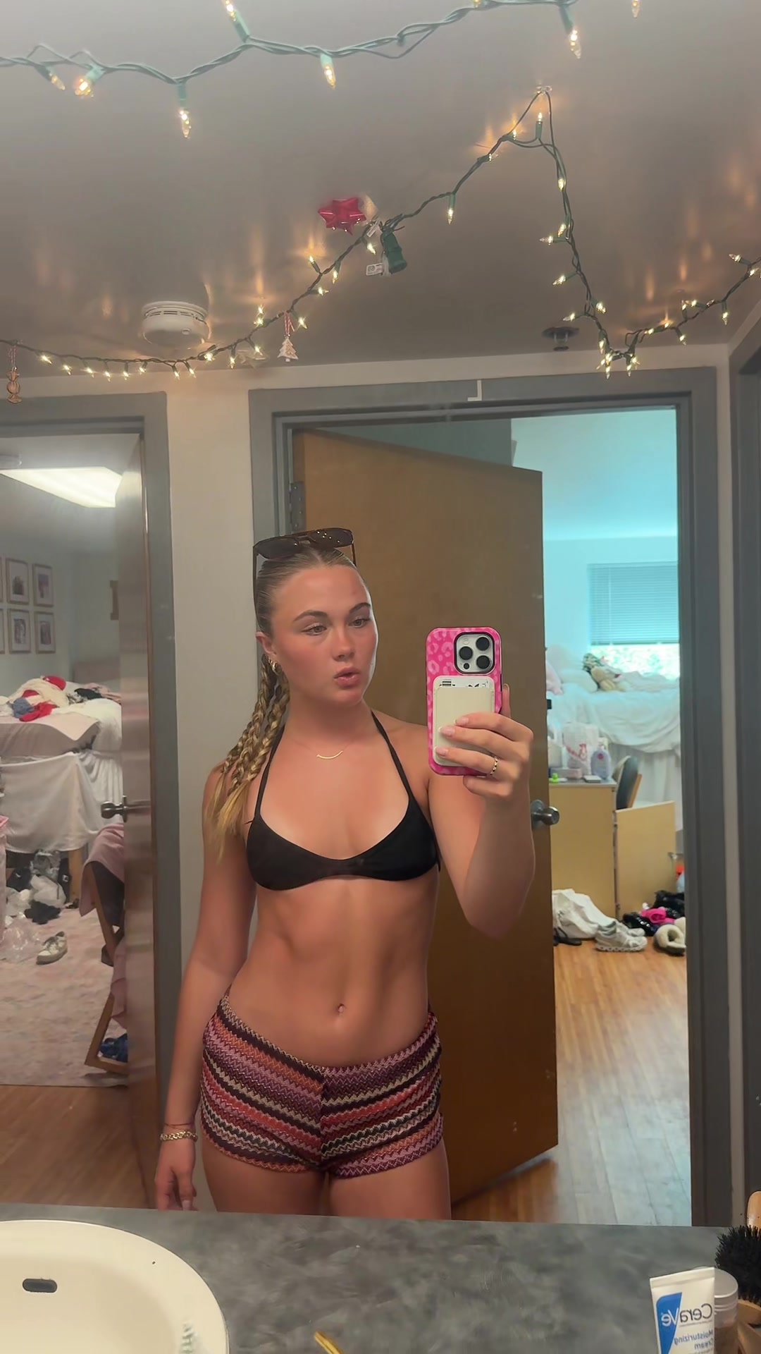 @sarah_forbess