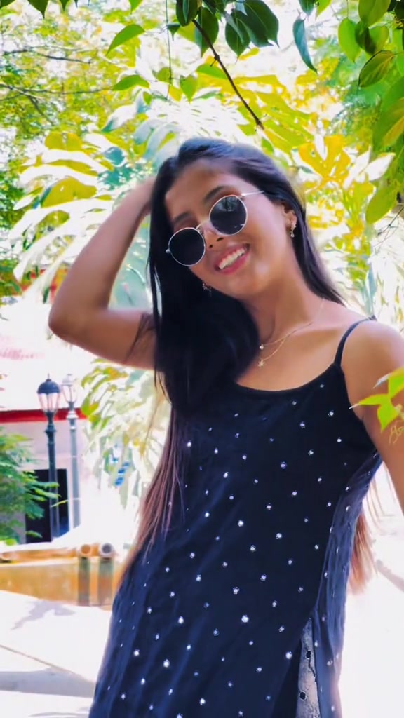 @Yadav_girl💫