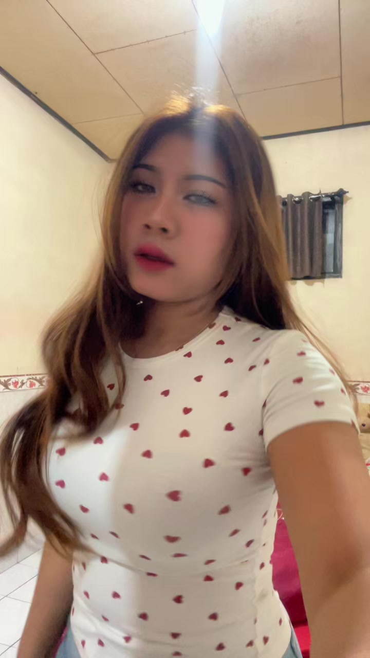 @Who’s E