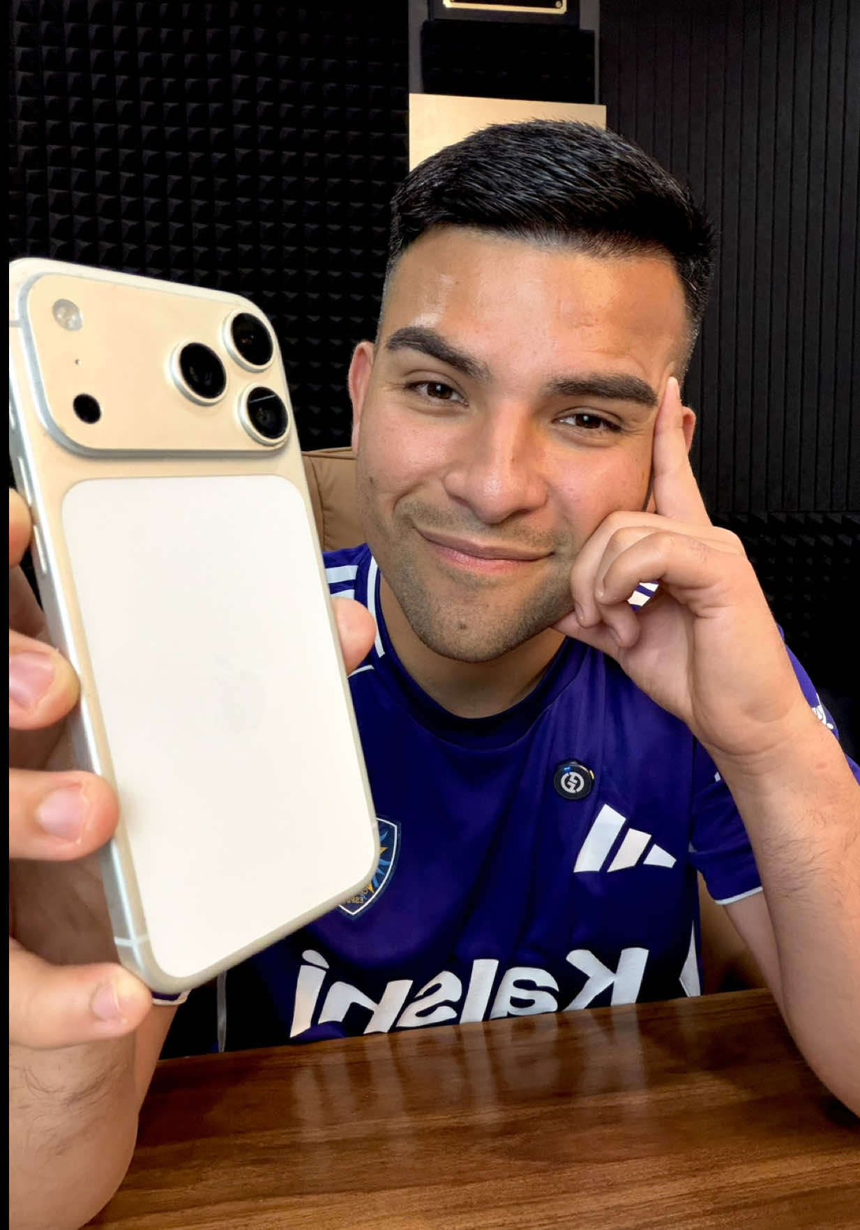 @Lopeztips 📲