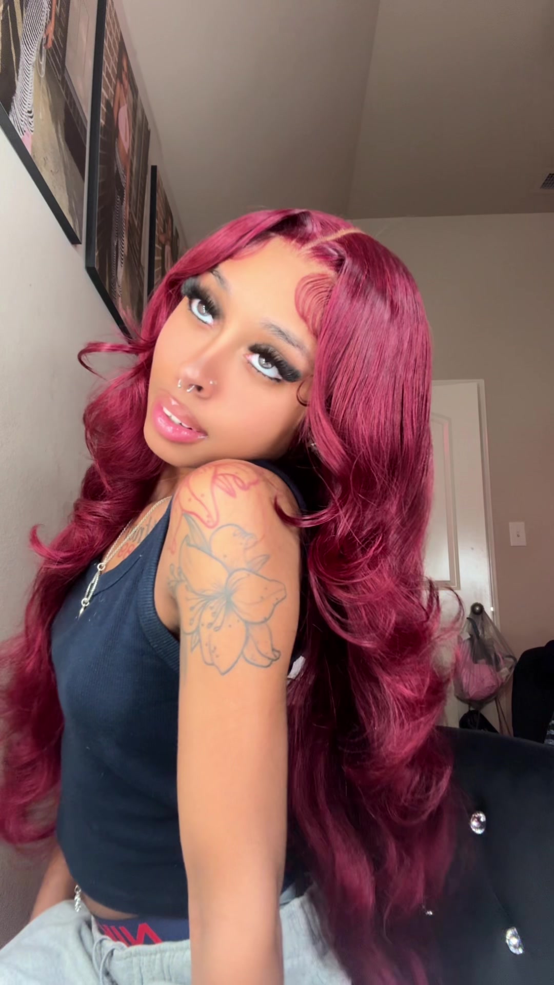 @niyahmfsanaye