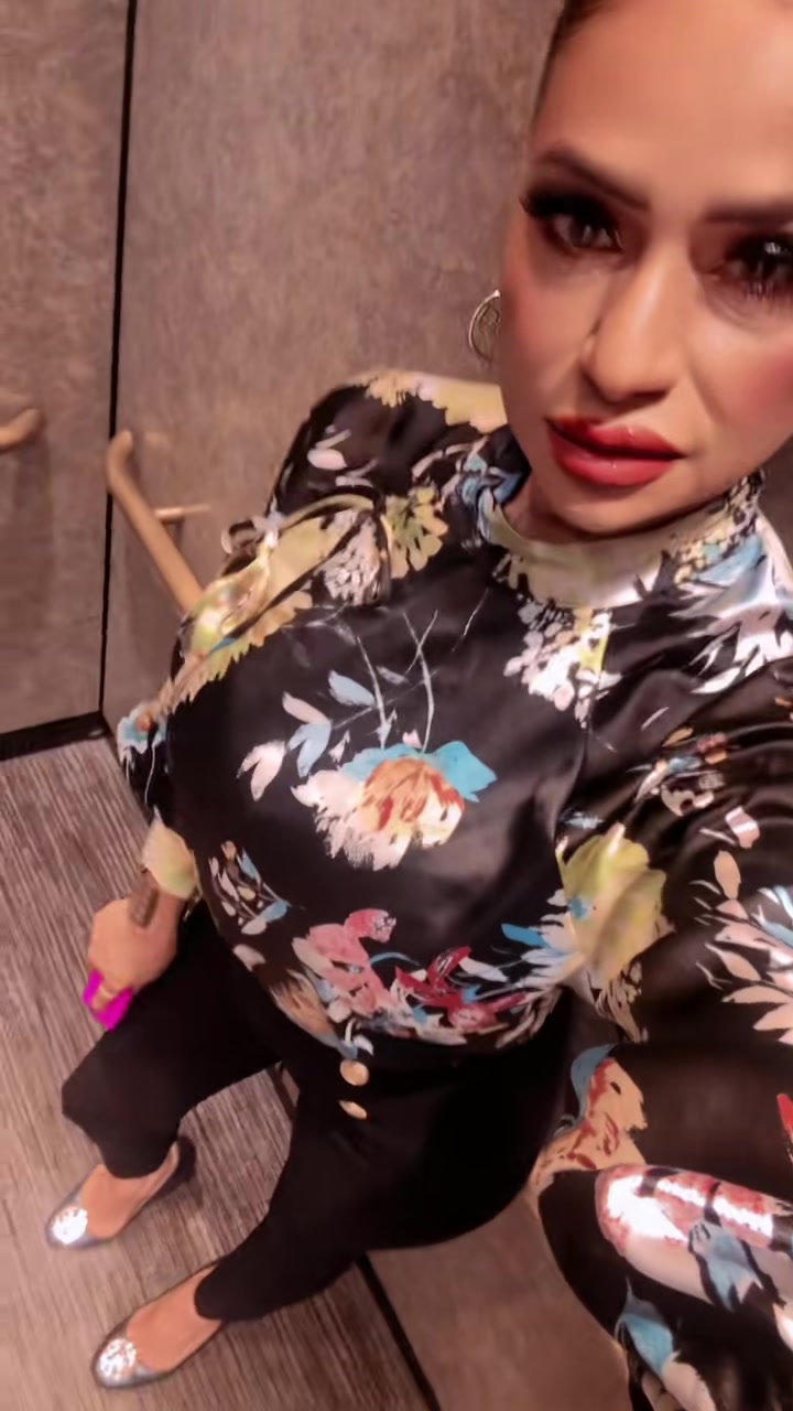 @Bellisa