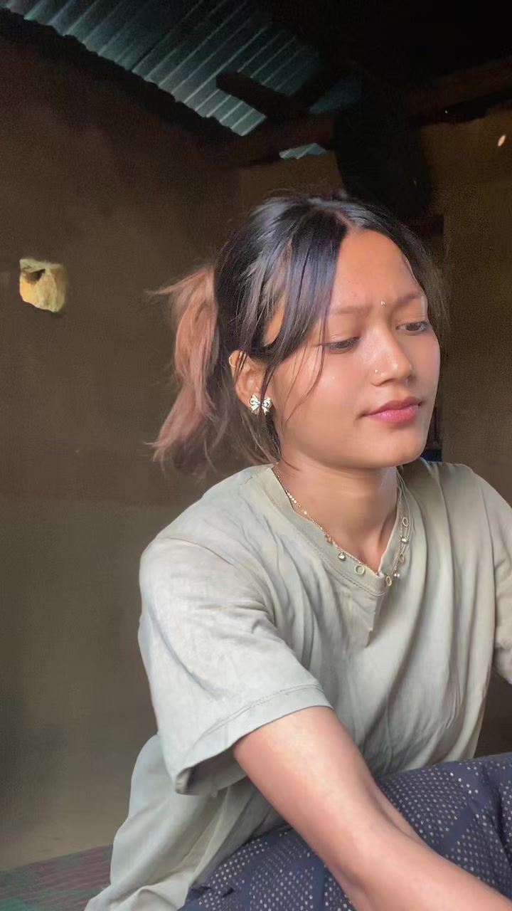 @एलिसा....🌷