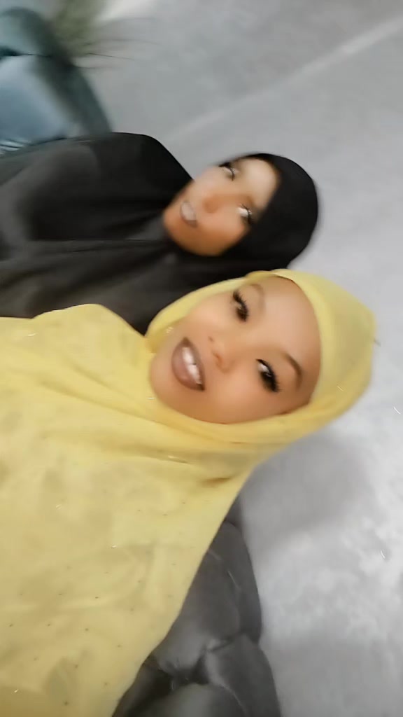 @Samiya JR