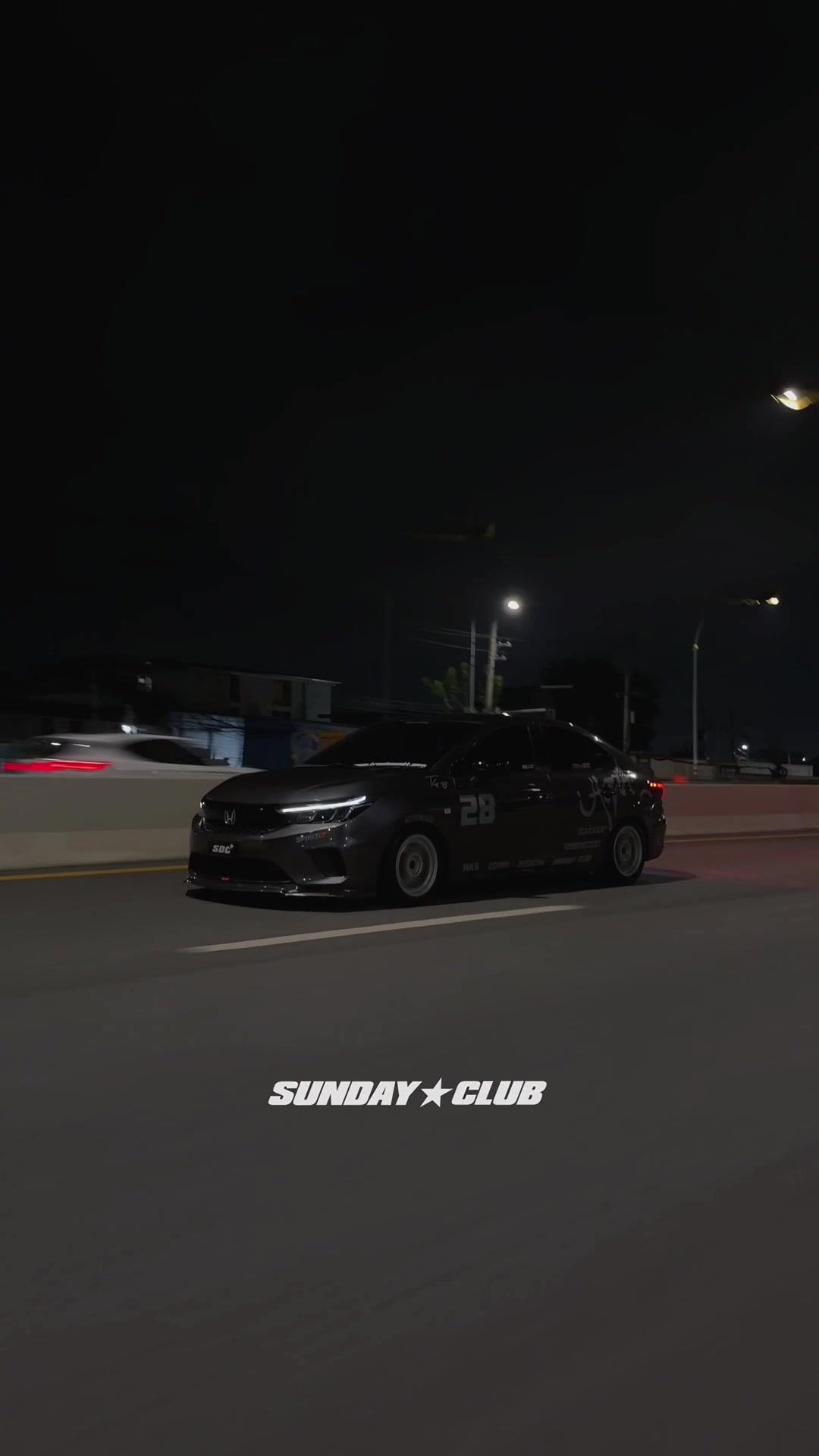 @Phoomp1_