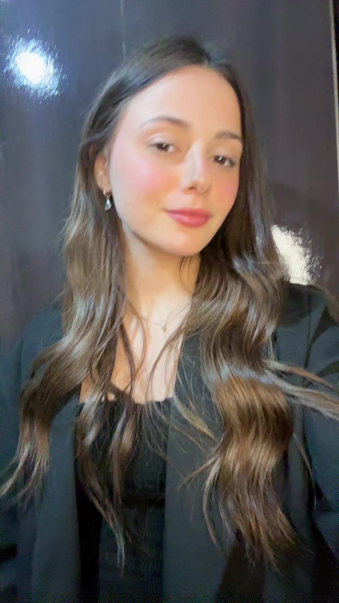@Vickyy