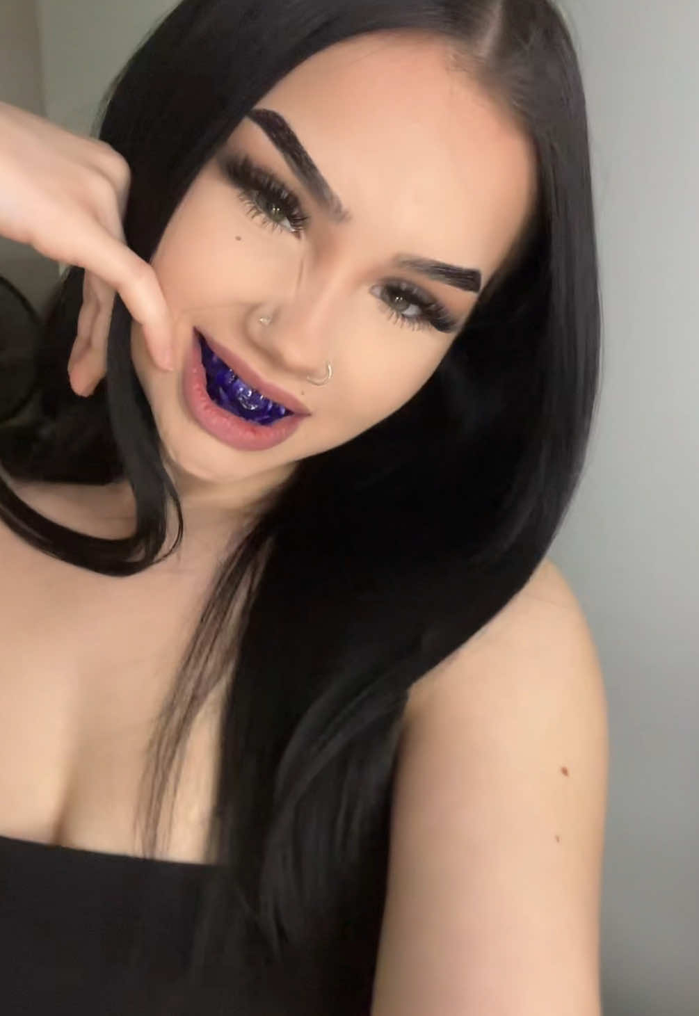 @ɐılɐɥʇ