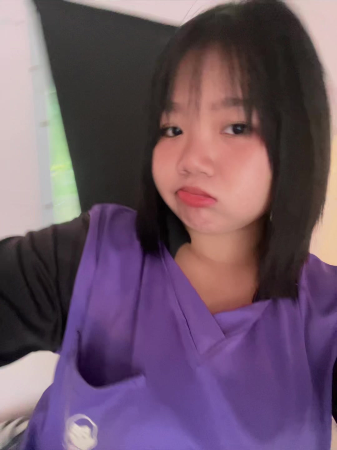 @แตงโมงับ💜🦖