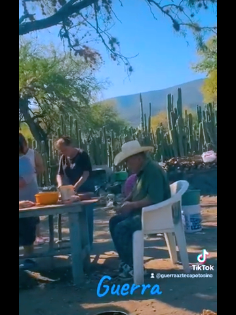 @Guerra Azteca
