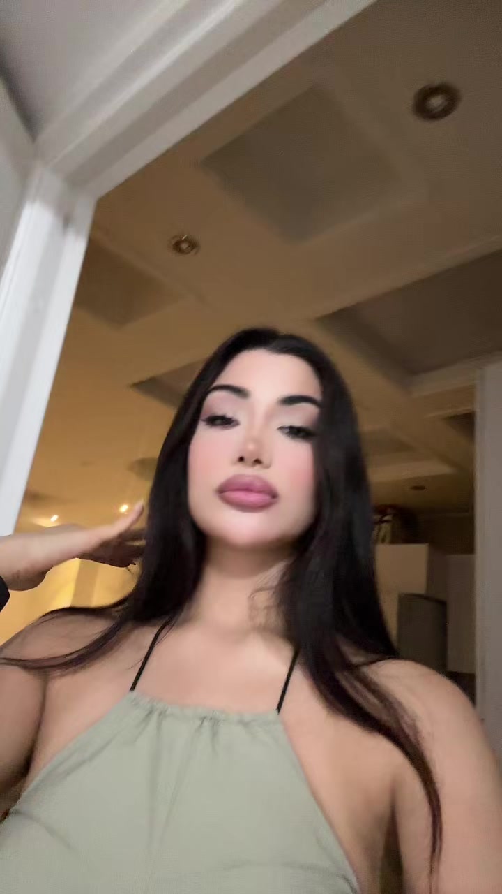 @Niusha