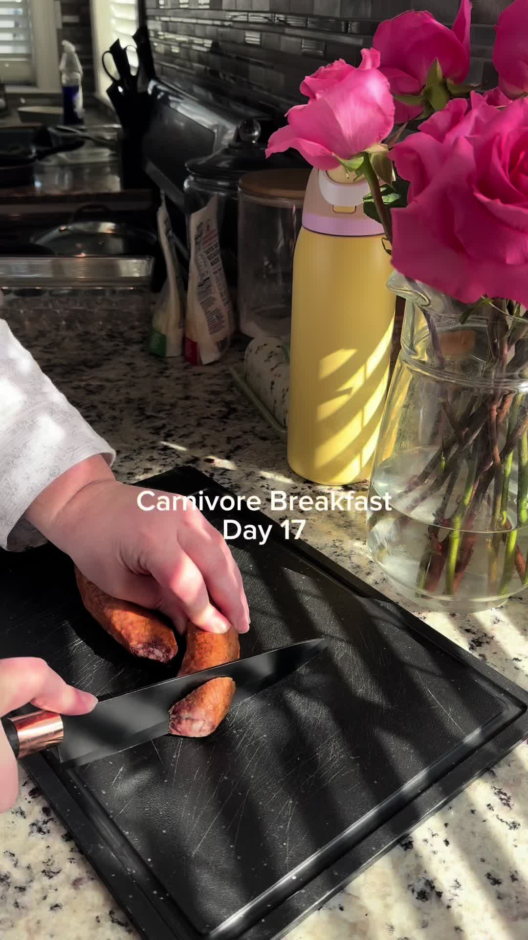 @alliewholeliving