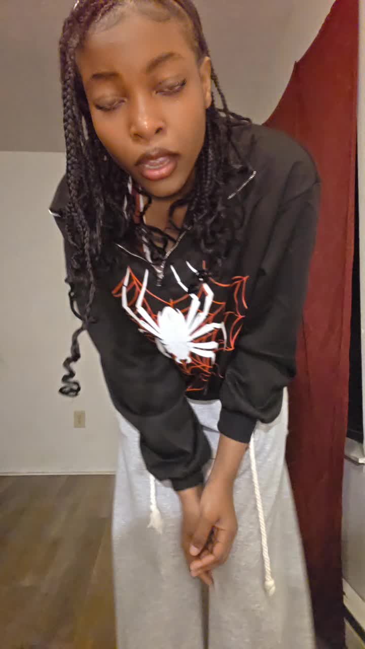 @Miana