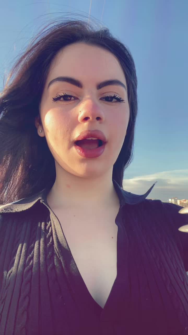 @❄️
