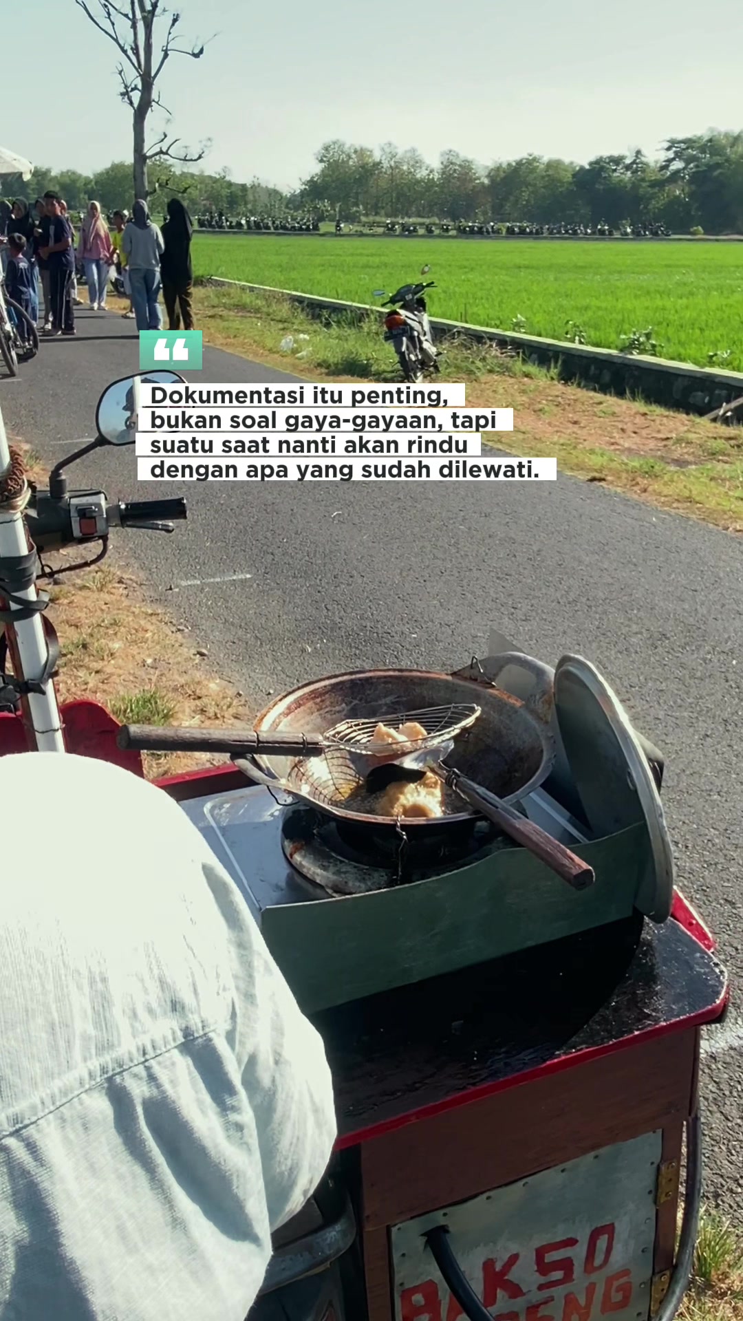 @OtakOtakCrispyRasya