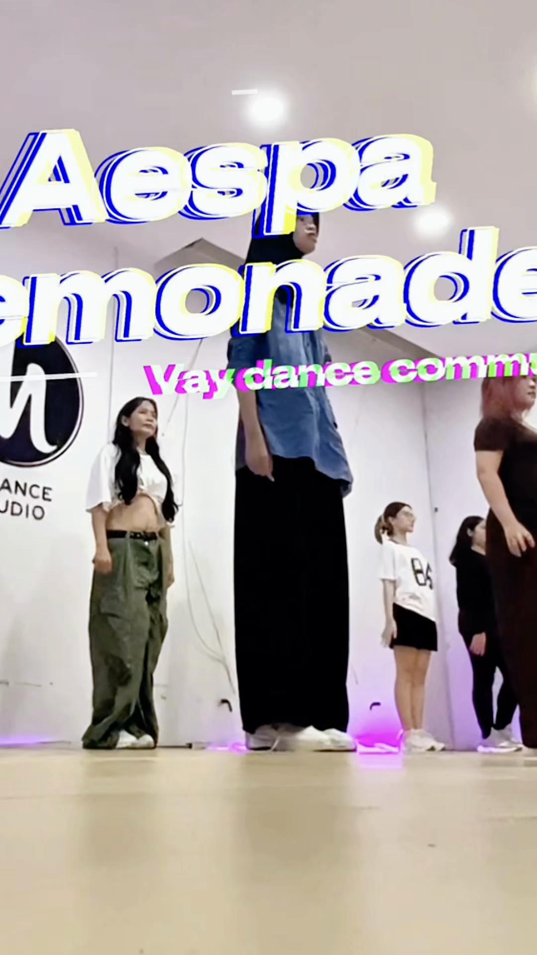 @vay_dance