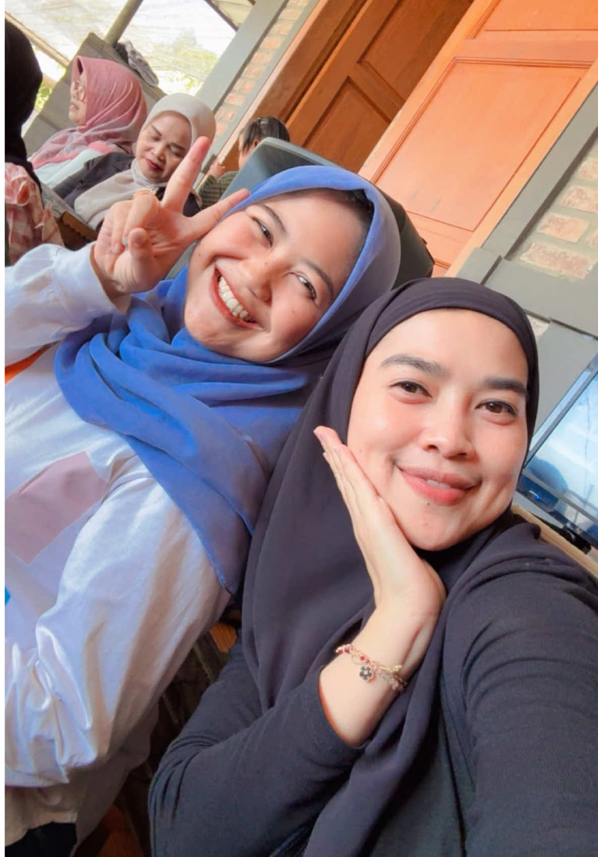 @putri.sinta2010