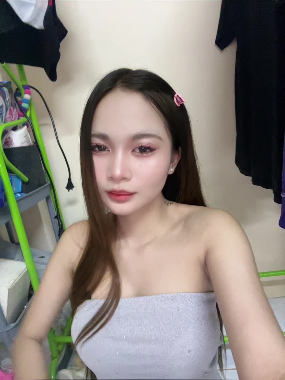 @จะอมให้ล้มเลย👅