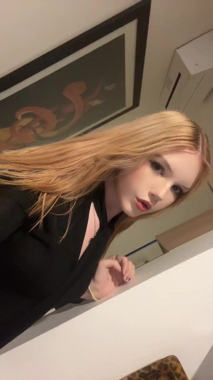 @Willowww