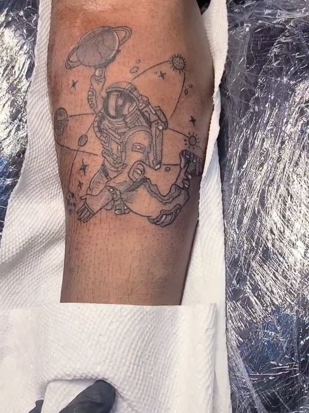 @TATTOOLOCKDOWN