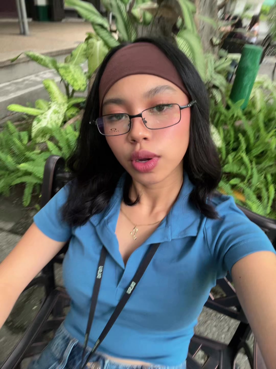 @zi&sup2;