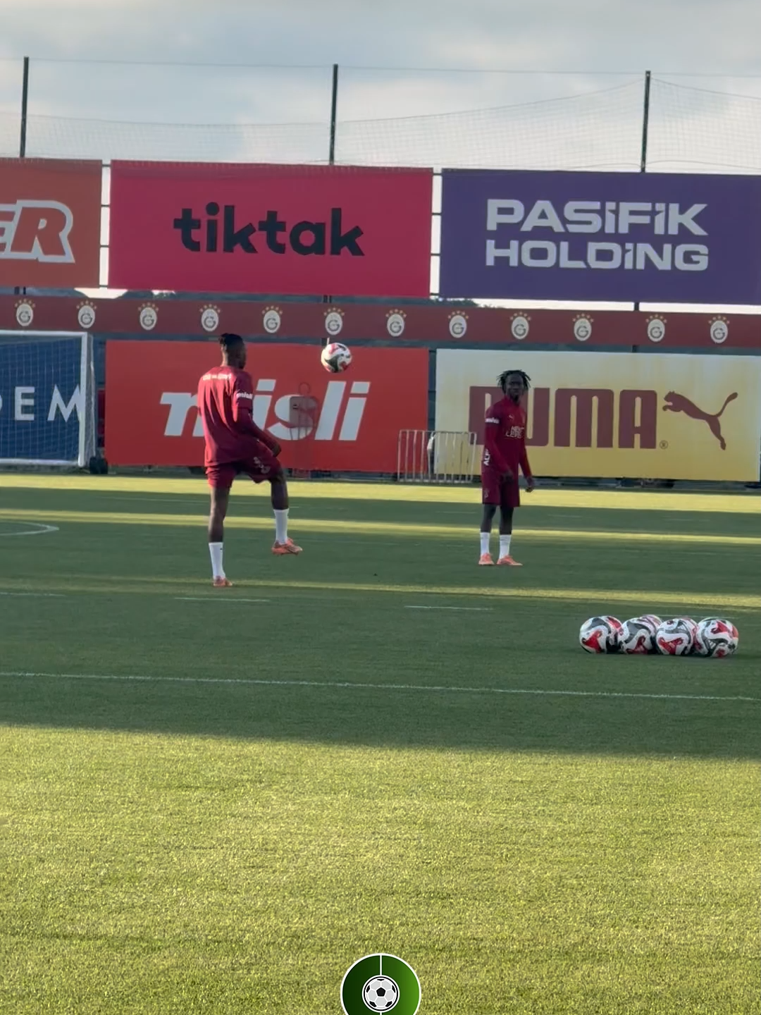 @FutbolArena
