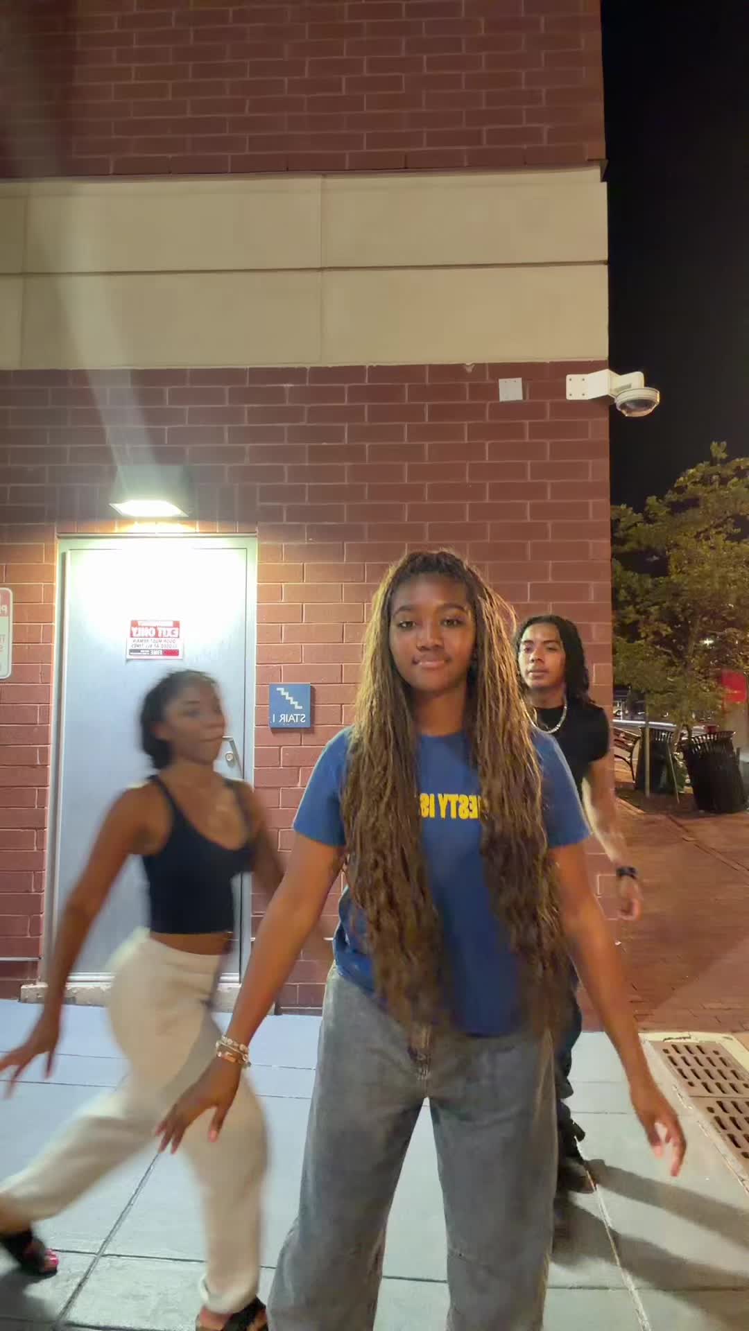 @R
