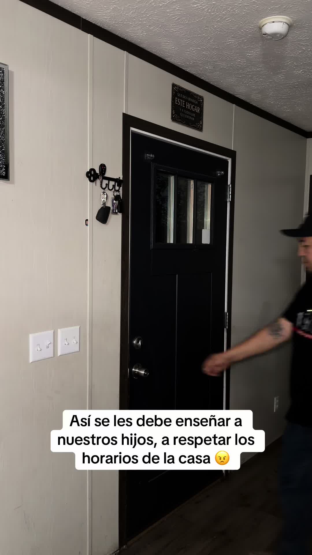 @Una familia mexicana🇲🇽
