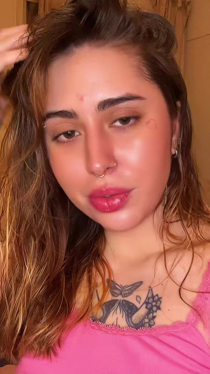 @VIKTORIAH