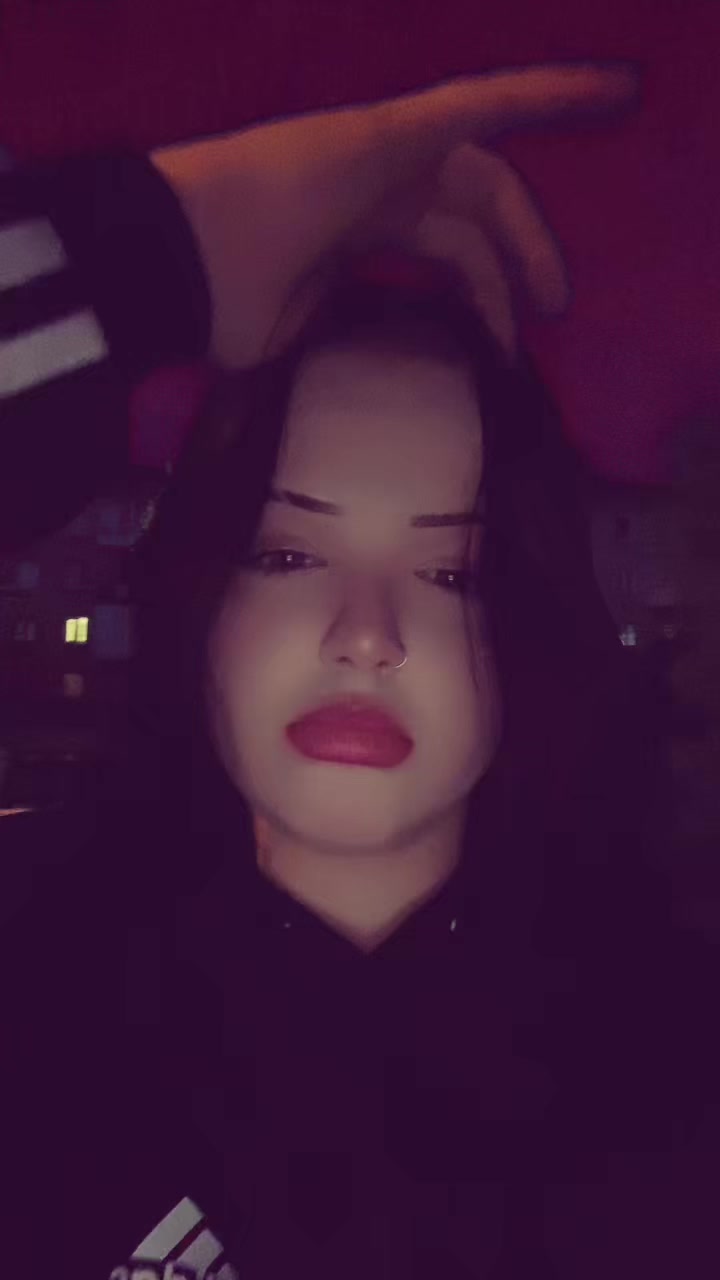 @Маленька