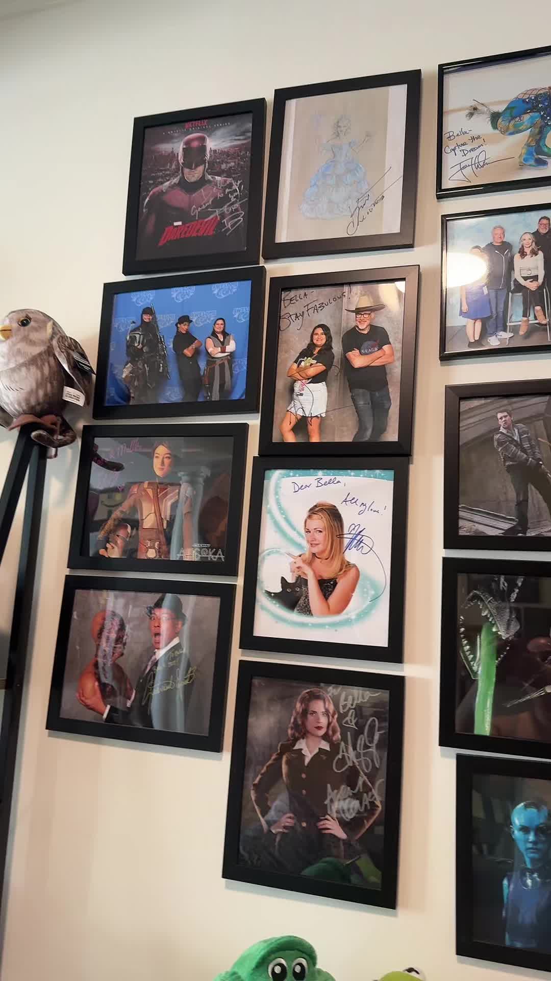 @Bella