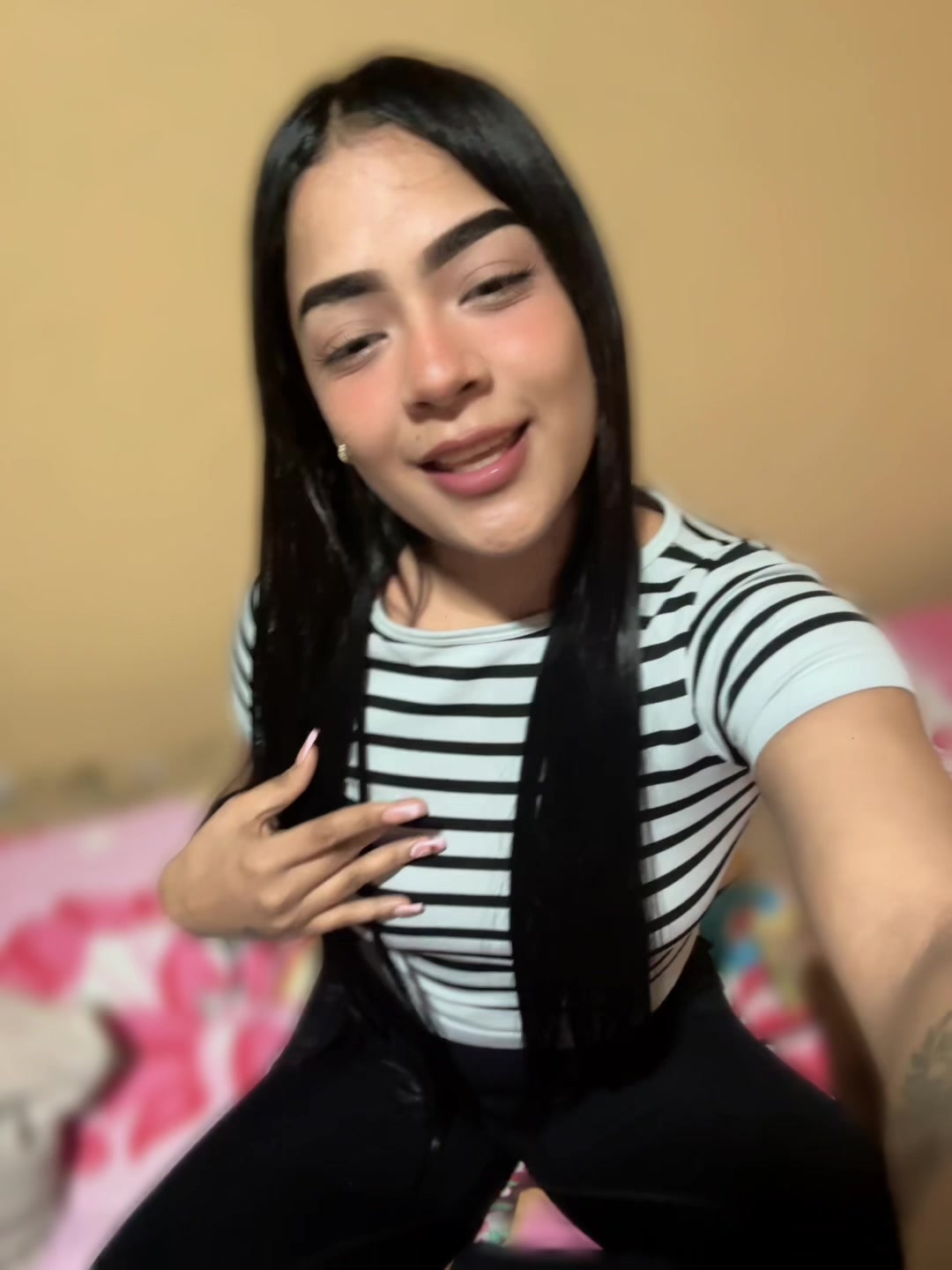 @𝓐𝓵𝓲𝓼𝓼𝓸𝓷 𝓵𝓪𝓻𝓪 🌘