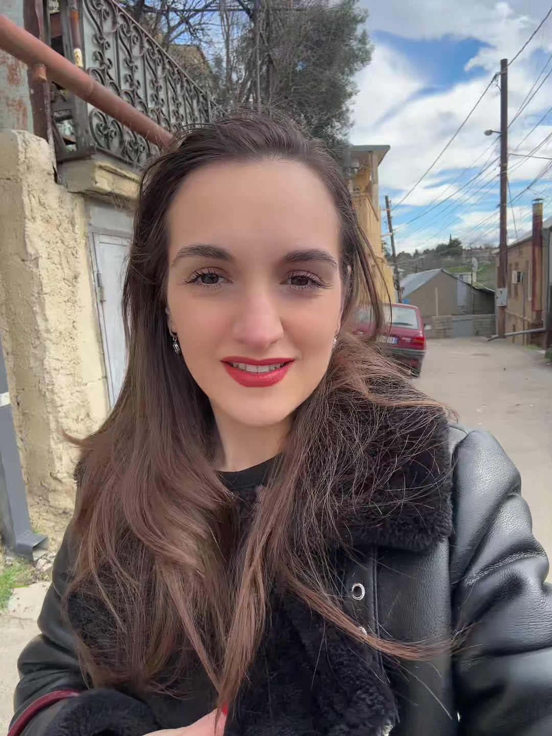 @milana