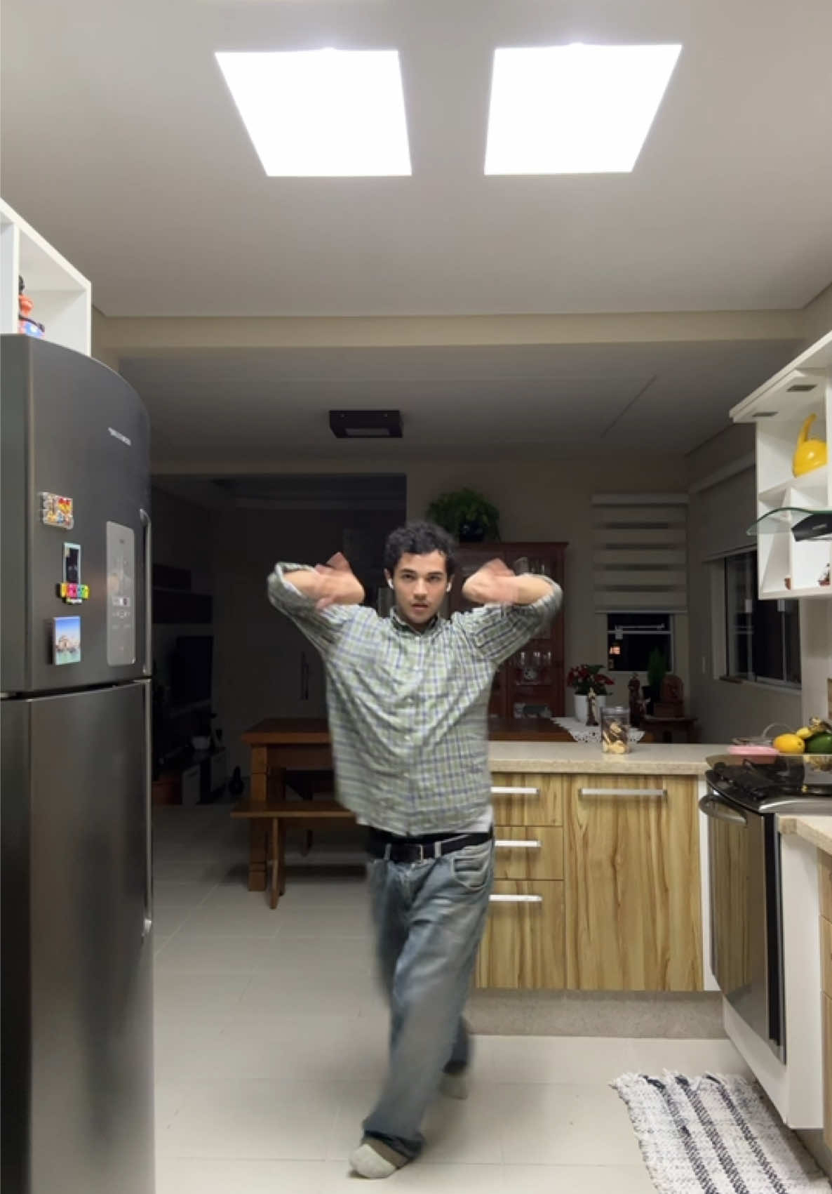 @javelino