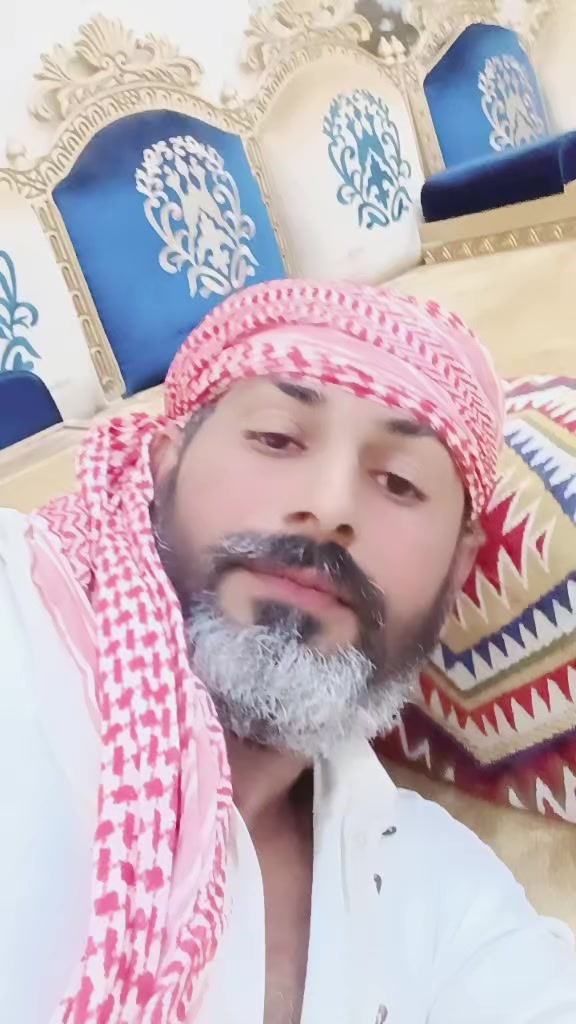 @غلام اكبر