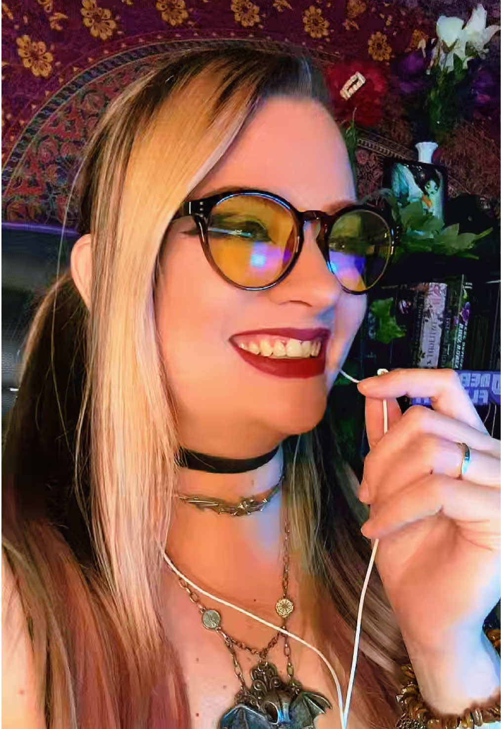 @Nebby ๐ค๐
