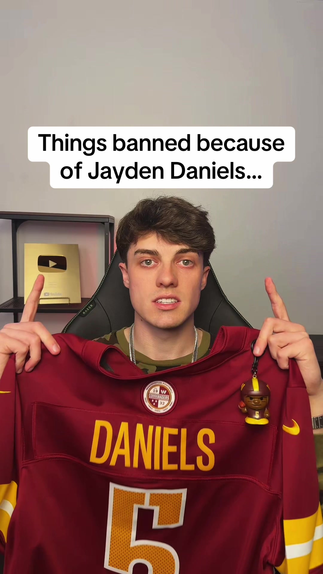 @OkCron&reg; 🙄🤟