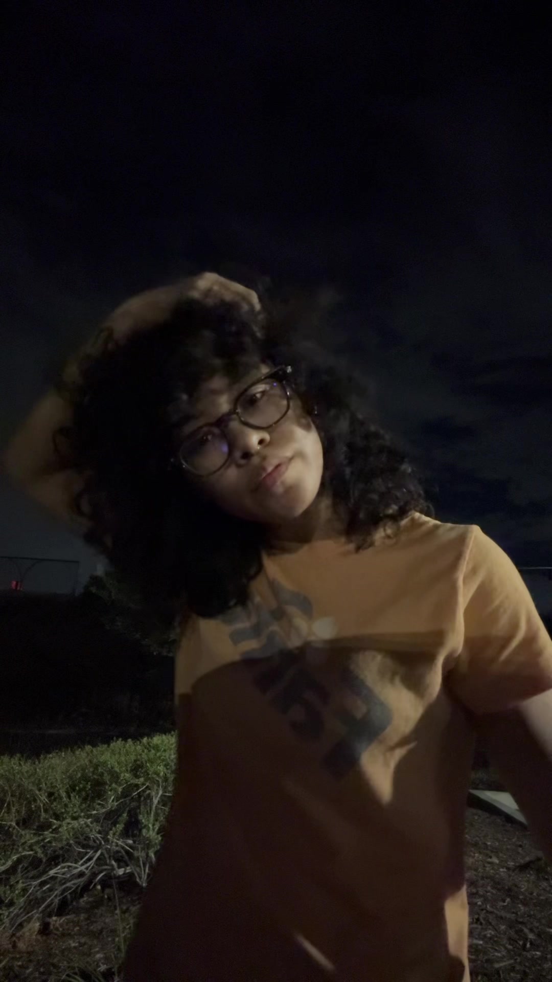 @:3
