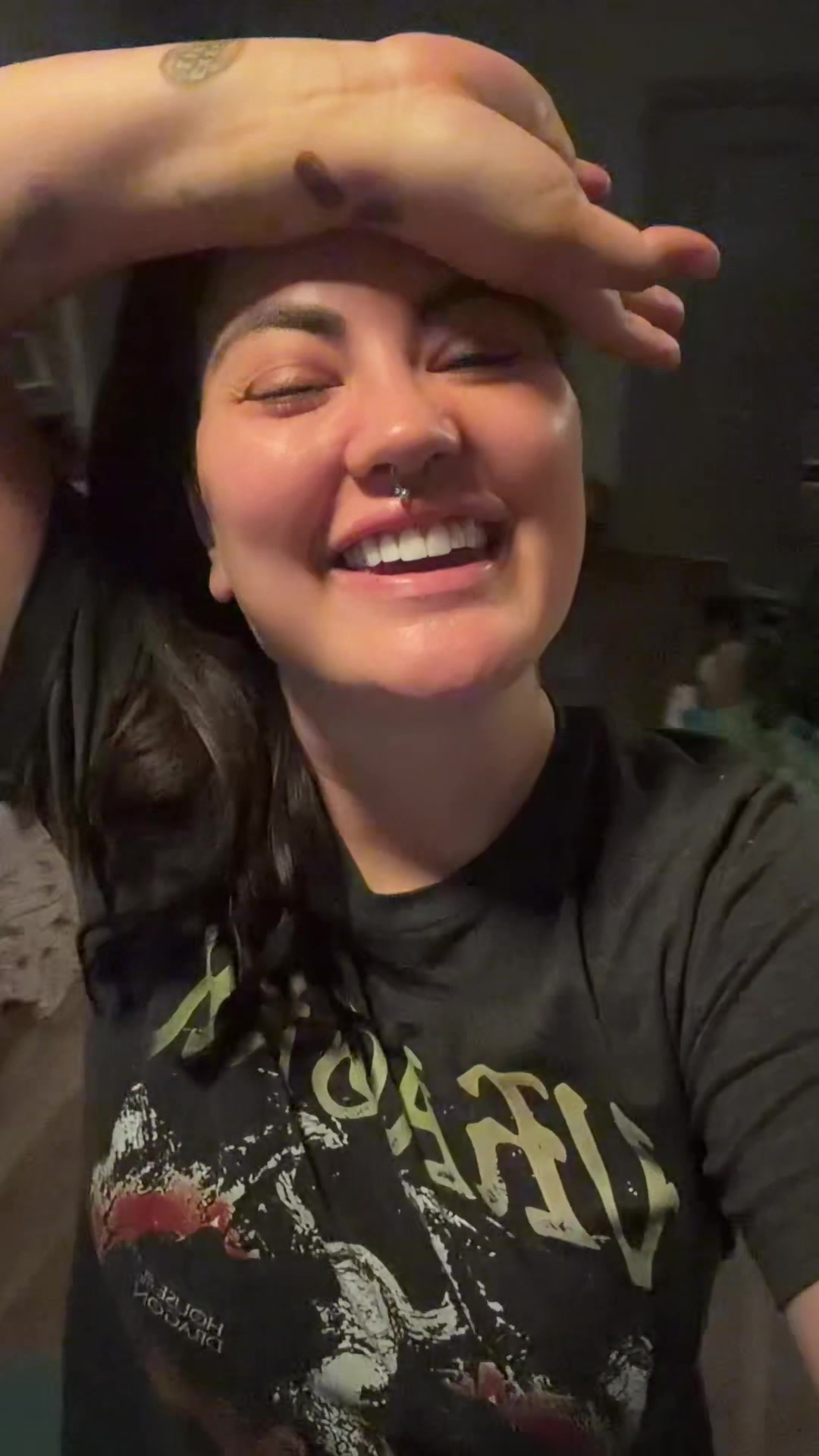 @yourbestienicola