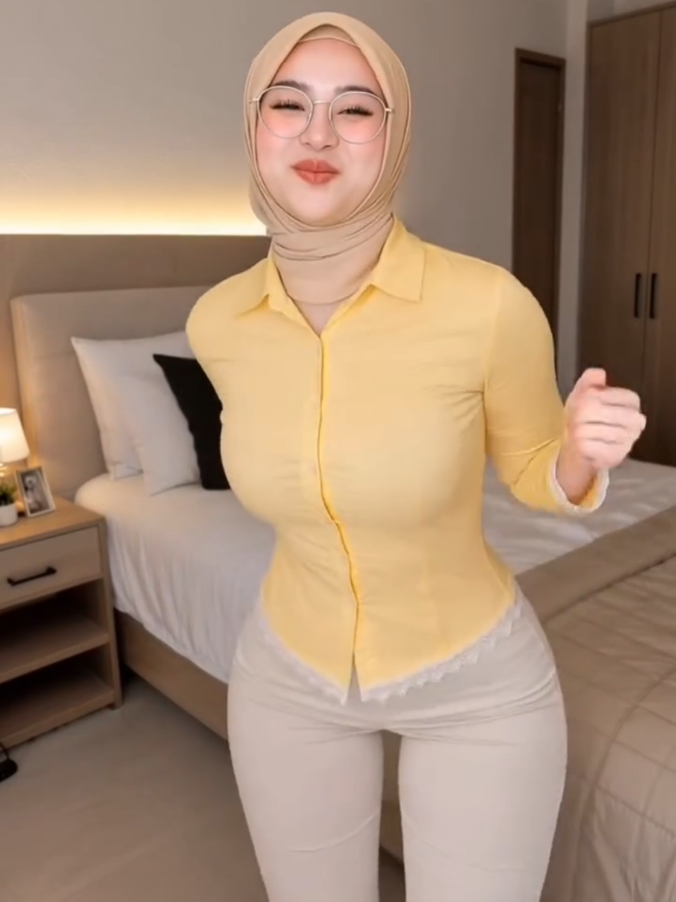 @ZAHRA ALINA