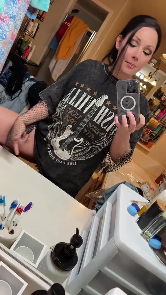 @ASHLEYH
